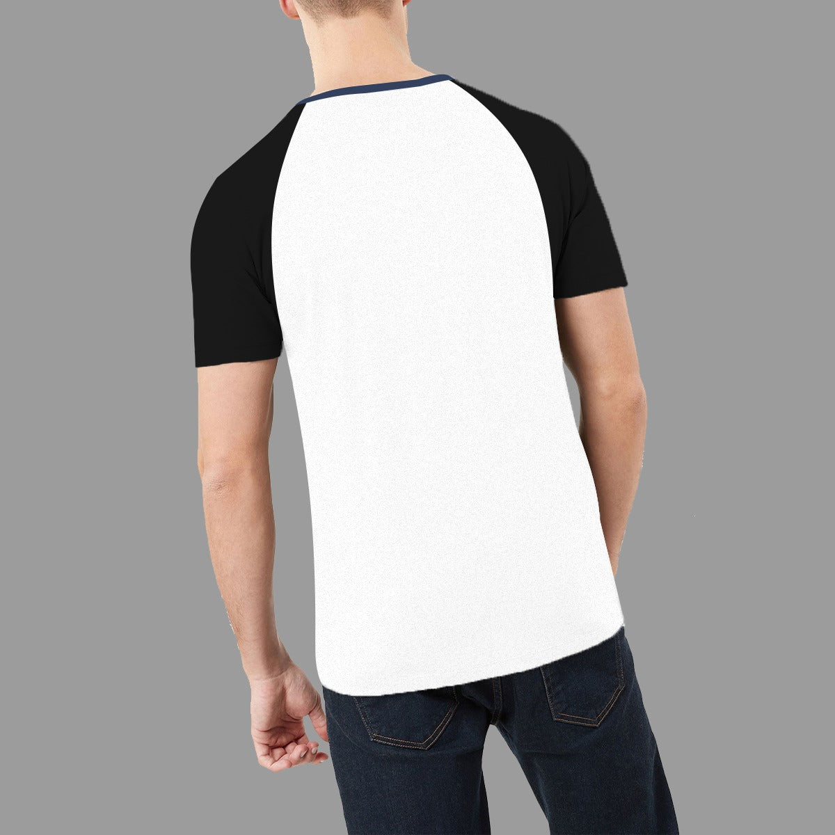 HG SIGNATURE EMB RAGLAN TEE SHIRT