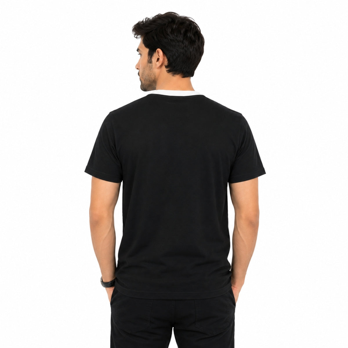 Men's Round Neck Contrast Printed Pocket Tee Shirt - Black
