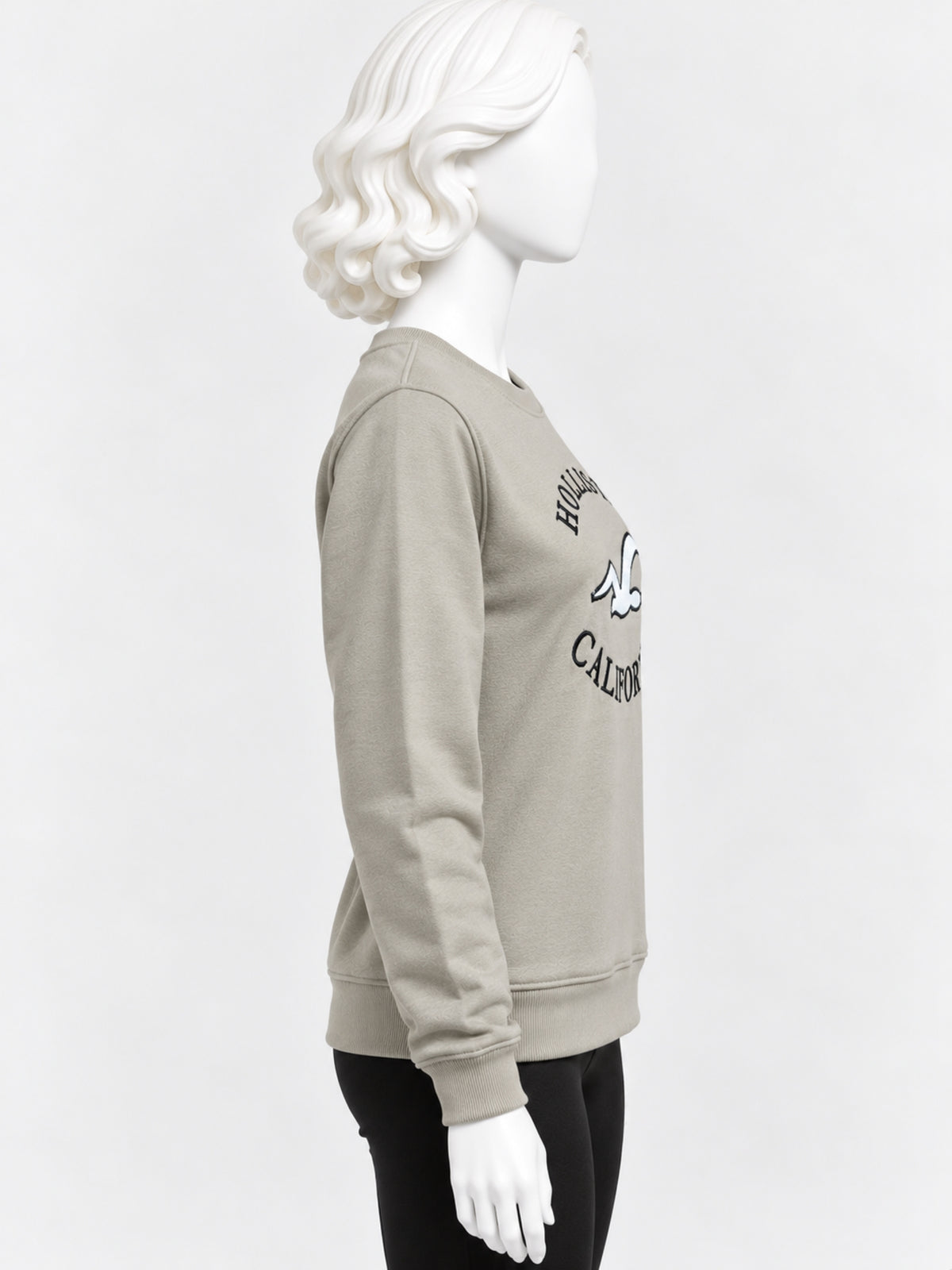 Women's Appliqué Emb. Fleece Sweatshirt