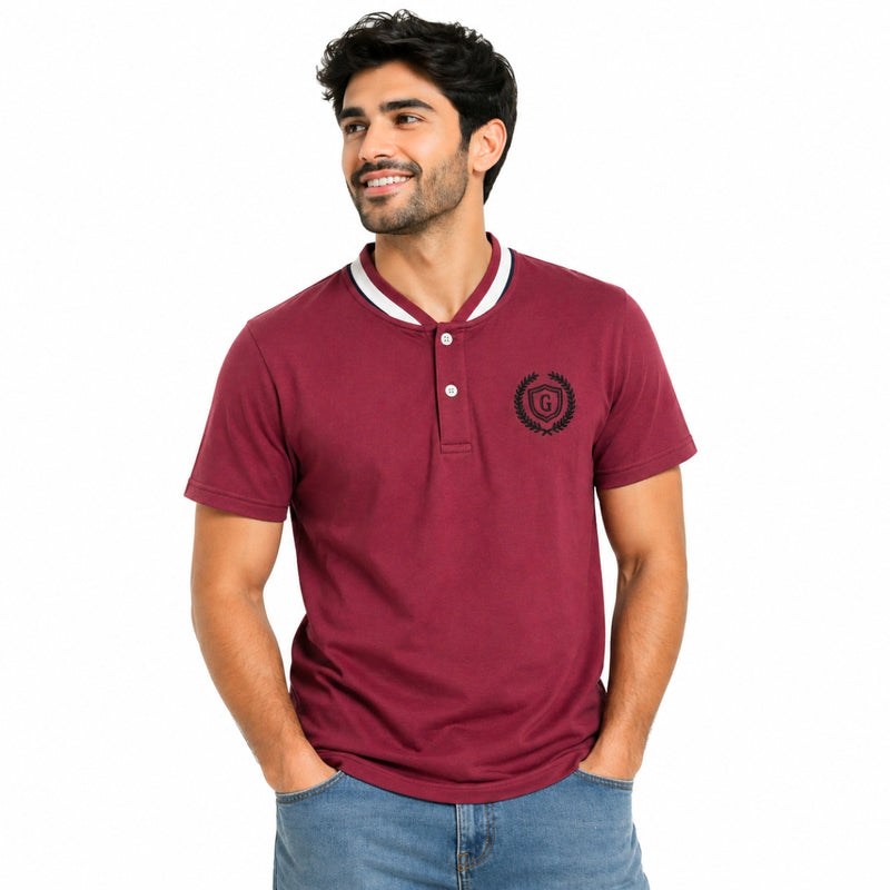 Men’s Signature Embroidered Contrast Neck Henley T-Shirt – Maroon