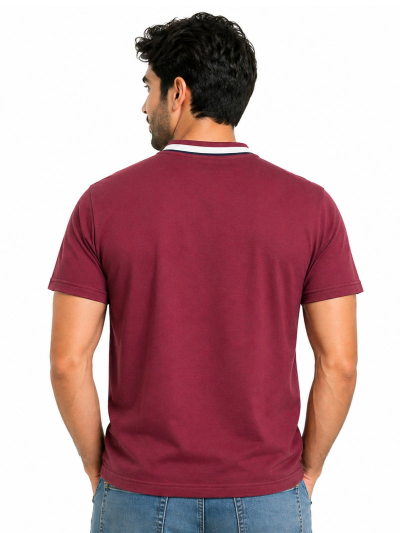Men’s Signature Embroidered Contrast Neck Henley T-Shirt – Maroon