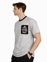 Men's Round Neck Contrast Printed Pocket Tee Shirt - Light Gray