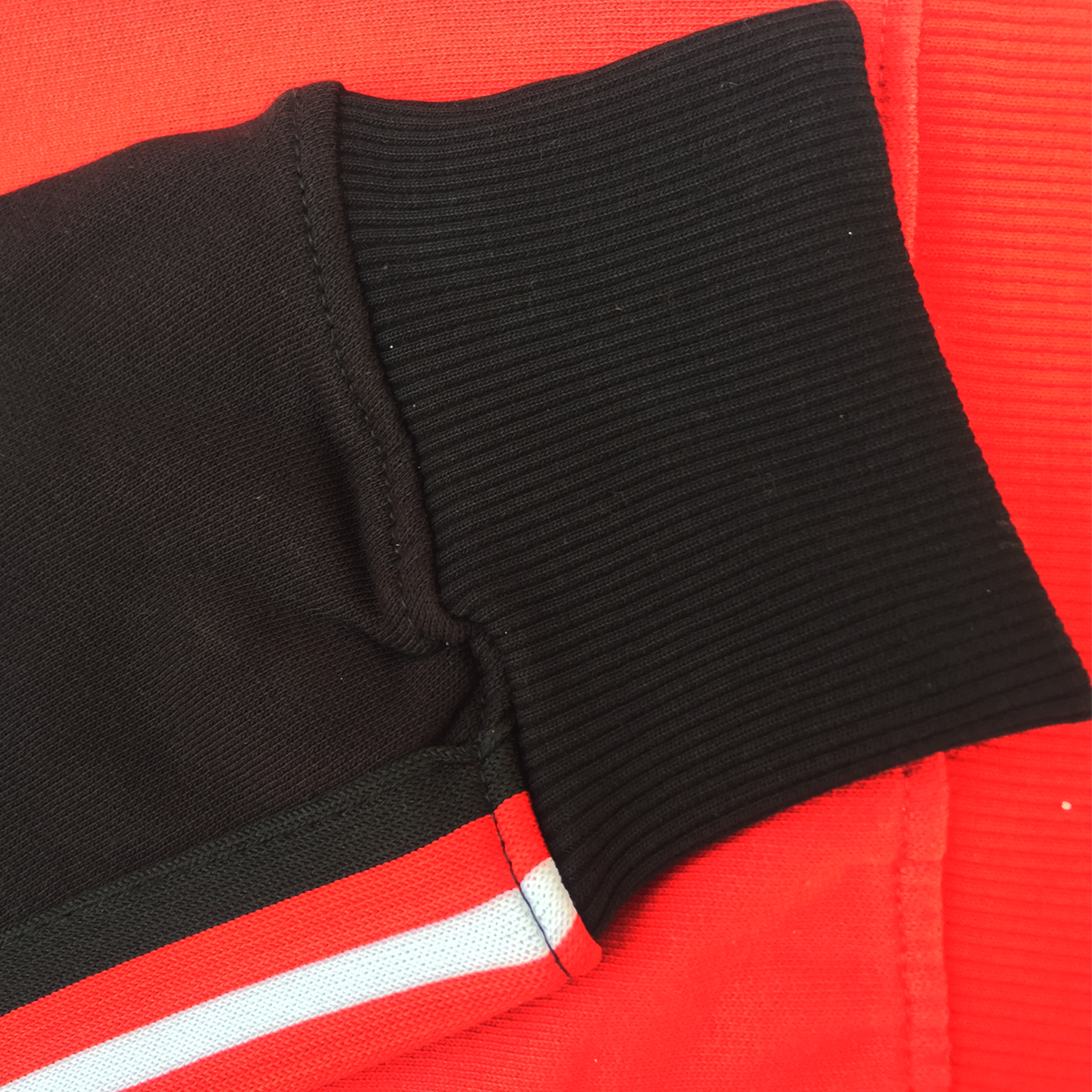 Men Black & Red Sweat Shirt for boy