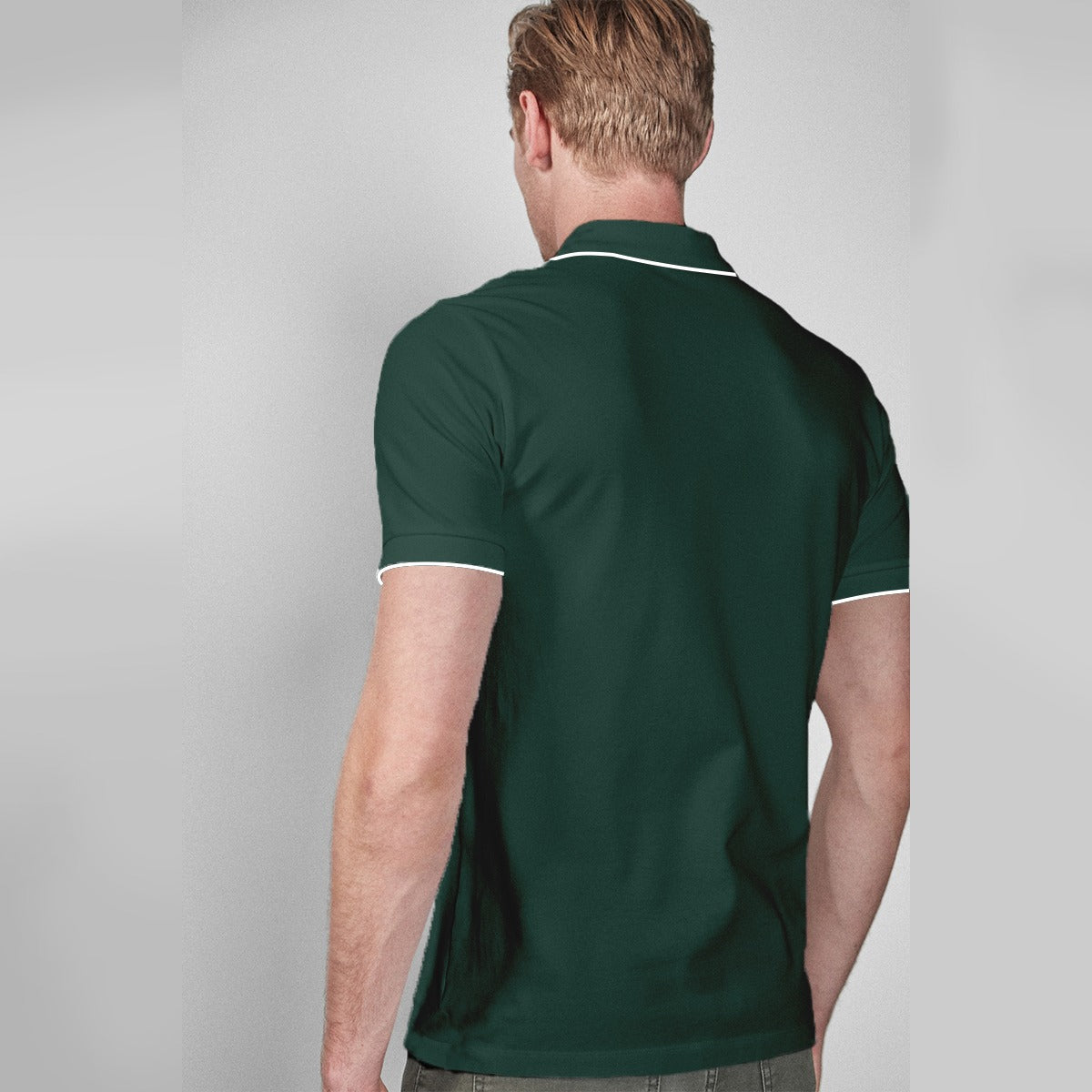 TIPPING COLLAR THREE PANEL EXCUTIVE POLO SHIRT